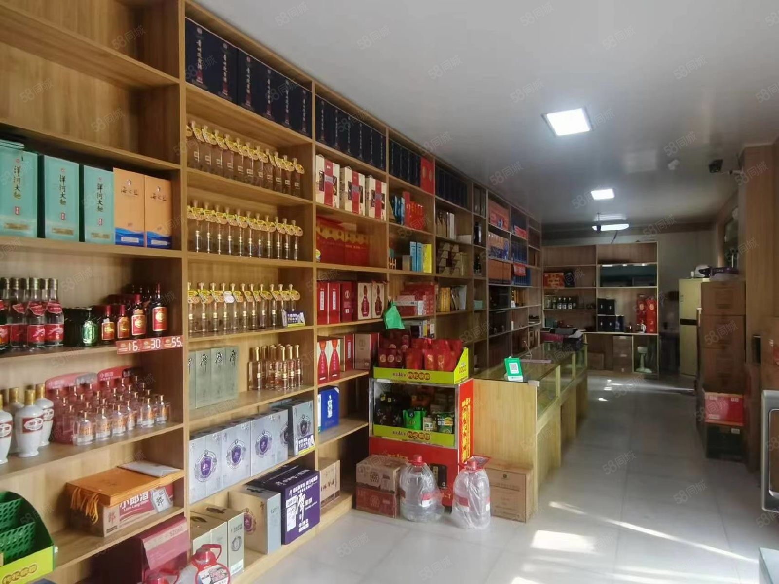 煙酒店門庭冷落背后的經(jīng)營智慧 利潤、門頭與朋友關(guān)系的巧妙結(jié)合